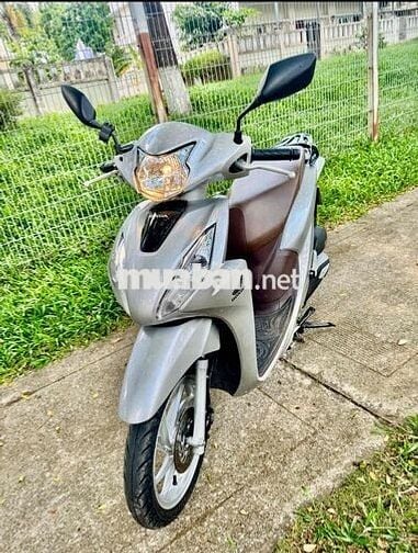 Vision bạc đen 2023 khoá smakey