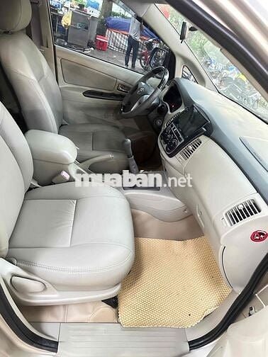 A Tùng bán Toyota Innova Dk 2017 2.0 đẹp mê ly