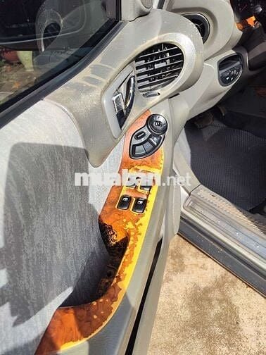 Santafe máy dầu 7 chỗ 2 cầu đủ cửa nóc