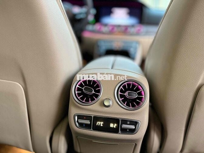 Mercedes Benz E Class 2016 E200 - 85000 km