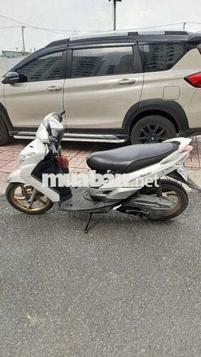Bán xe Ultimo trắng dư dùng
