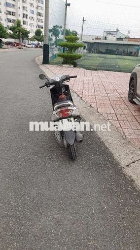 Bán xe Ultimo trắng dư dùng