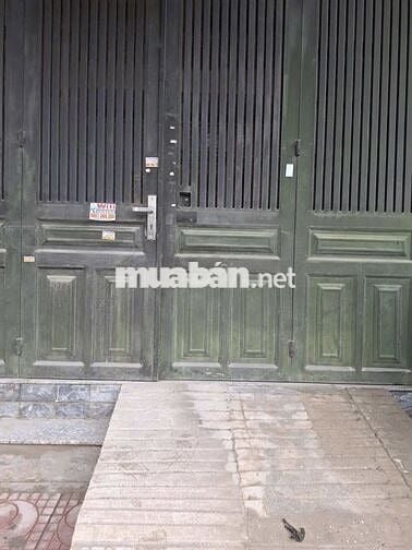 Cho thuê nhà mặt tiền gần chợ Bà Điểm, Hóc Môn