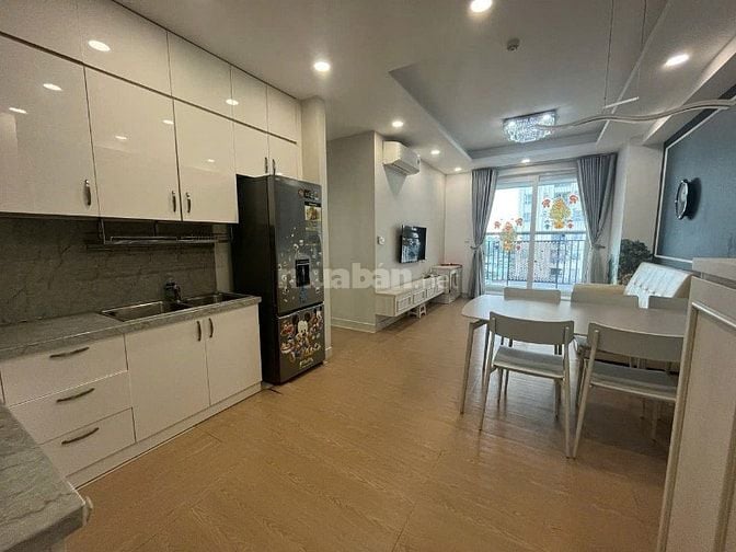 Căn hộ  Screc , Trường Sa,Q3 có 2p ngủ, 2wc,rộng 90m2,Có NT, giá 13tr