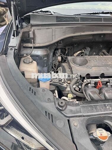 Hyundai Santa Fe 2017 2.4 AT 4 WD - 99000km