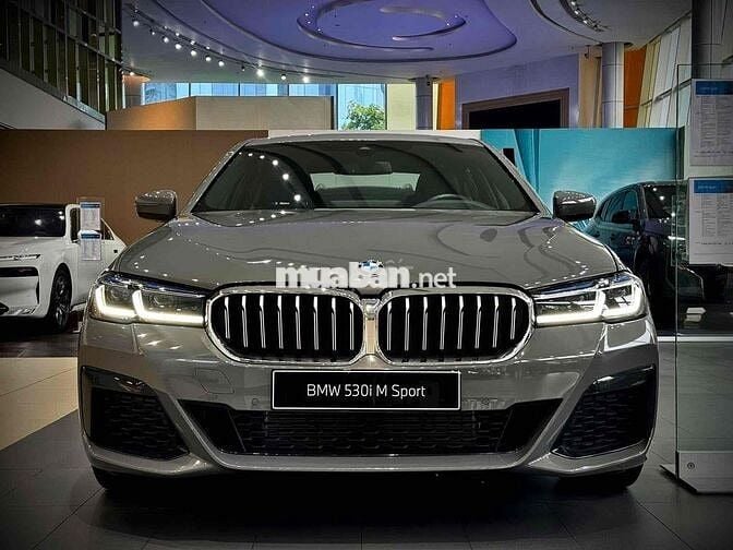 BMW 5 Series 2022 530i M Sport Ưu Đãi 🔥🔥🔥