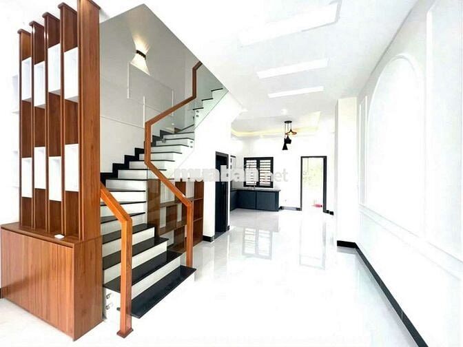 CHÍNH CHỦ CHO THUÊ NHÀ 3 TẦNG KHU CỬU LONG CÁCH ĐẠI HỌC Y DƯỢC 500M