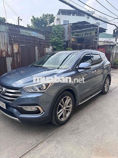 Hyundai Santa Fe 2017 2.4 AT 4 WD - 99000km