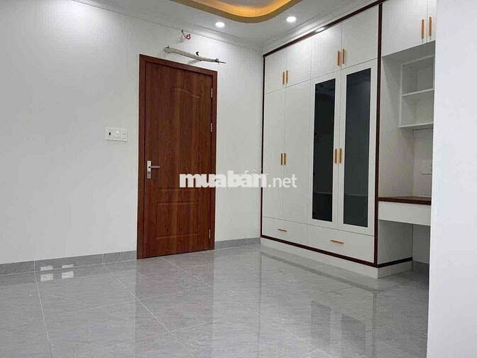 Bán nhà hẻm xe hơi đường Hiệp Bình. Sổ hồng hoàn công, giá 7,5 tỷ (TL)