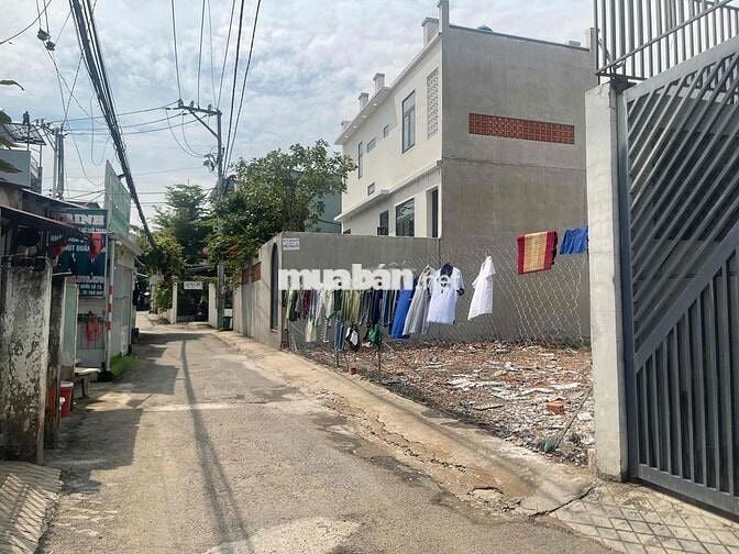 LÔ ĐẤT SÁT ĐINH THỊ THI ĐƯỜNG THÔNG 5.5x14.7m tổng 81m2 sổ mới xây cao