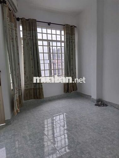 Nhà 01 lầu HXH 2 PN 2WC hẻm 1/ Nguyễn Trãi