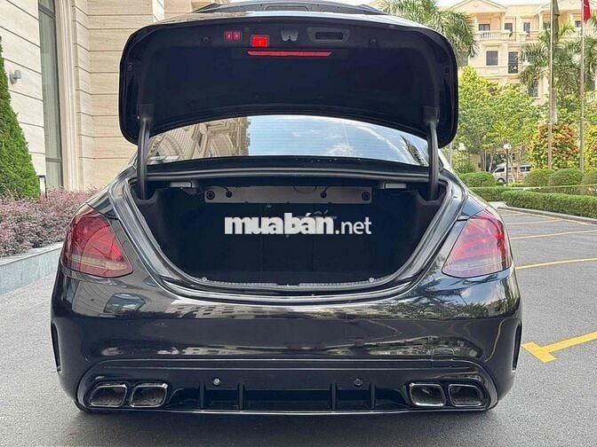 Mercedes Benz C Class 2016 C300 - 850000 km
