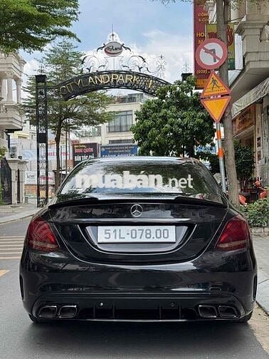 Mercedes Benz C Class 2016 C300 - 850000 km
