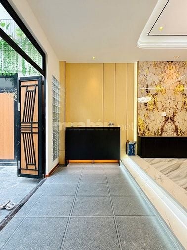 CHÍNH CHỦ BÁN NHÀ MỚI XÂY GÒ VẤP ĐÚC 3 LẦU HXH FULL NÔI THẤT
