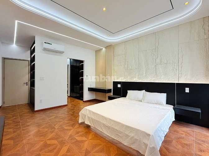 CHÍNH CHỦ BÁN NHÀ MỚI XÂY GÒ VẤP ĐÚC 3 LẦU HXH FULL NÔI THẤT