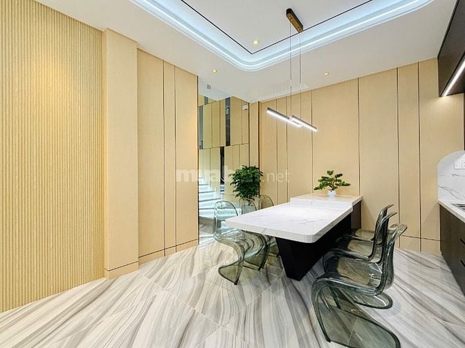 CHÍNH CHỦ BÁN NHÀ MỚI XÂY GÒ VẤP ĐÚC 3 LẦU HXH FULL NÔI THẤT