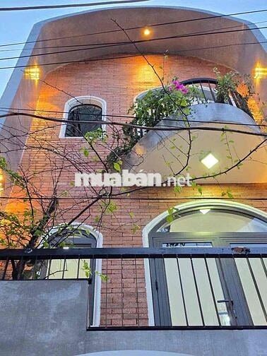cho thuê nhà 3 tầng 3pn/4wc  kiệt trần cao vân