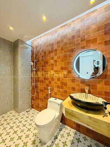CHÍNH CHỦ BÁN NHÀ MỚI XÂY GÒ VẤP ĐÚC 3 LẦU HXH FULL NÔI THẤT