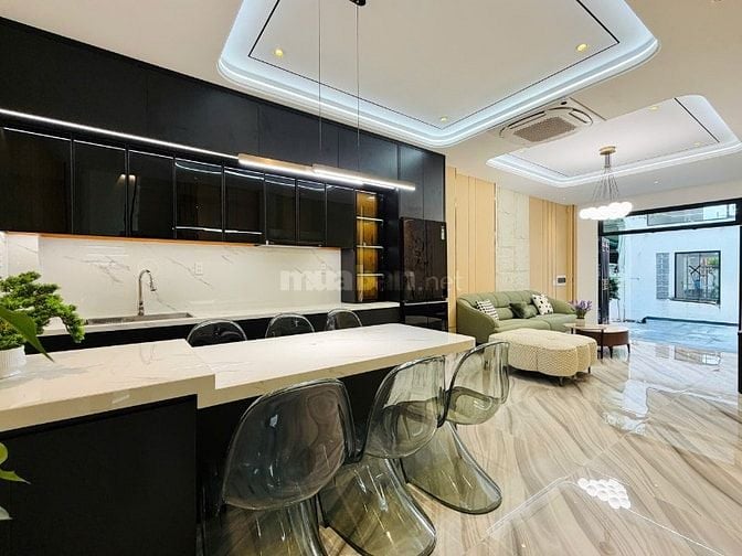 CHÍNH CHỦ BÁN NHÀ MỚI XÂY GÒ VẤP ĐÚC 3 LẦU HXH FULL NÔI THẤT