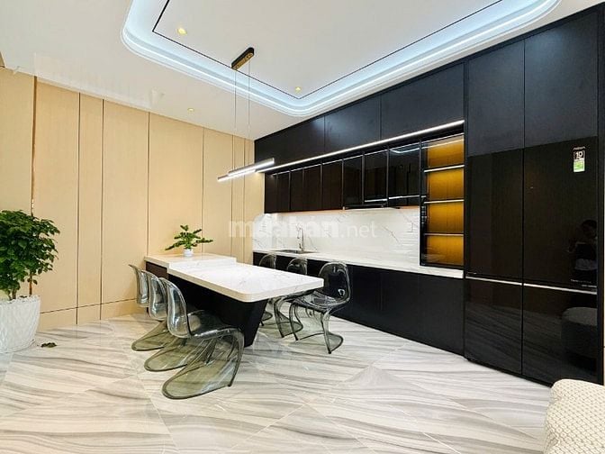 CHÍNH CHỦ BÁN NHÀ MỚI XÂY GÒ VẤP ĐÚC 3 LẦU HXH FULL NÔI THẤT