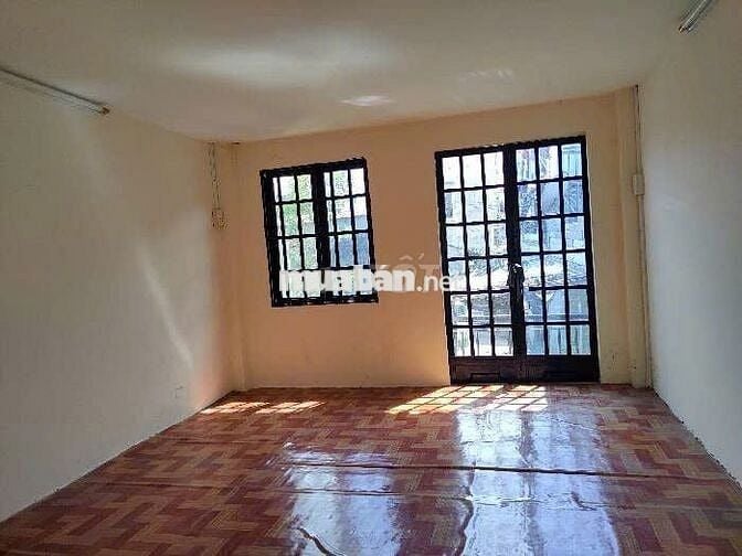 1,45 TỶ–NHÀ 1TRỆT1LẦU–3×6M–S.H.R–GẦN NGÃ TƯ SONG HÀNH–LÊ THỊ HÀ