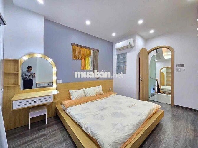 cho thuê nhà 3 tầng 3pn/4wc  kiệt trần cao vân