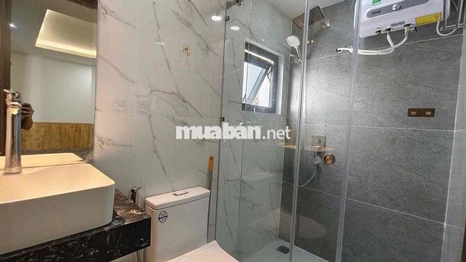 Studio Ban Công 35m2 - Máy Giặt Riên g - Ngay Bờ Kè Trường Sa