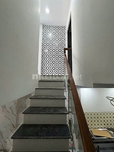 Nhà Vi Bằng gần Công An P.Tân Hưng, 02 Tầng, DT 3,6x10m