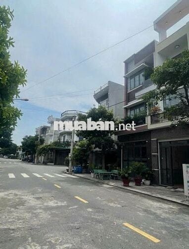 Chủ ngợp cần bán nhanh căn nha Tân Đông Hiệp Dĩ An DT68m2 Giá ty355tr
