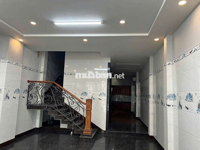 Bán Nhà có thang máy Khu Tên lửa Tân Tạo 5x20. 4 tấm 11 tỷ