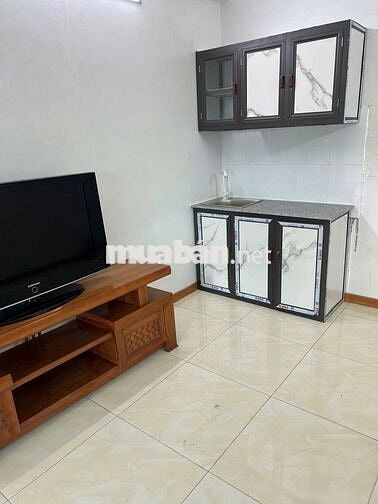 Phòng 1 ngủ 1 khách rộng 40m2 ở KĐT TP giao lưu