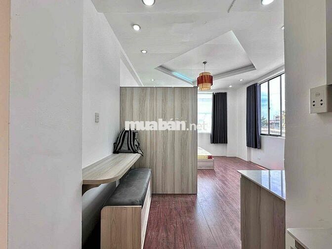 Cho thuê căn hộ dịch vụ full nội thất view kiếng ánh sáng ngập phòng