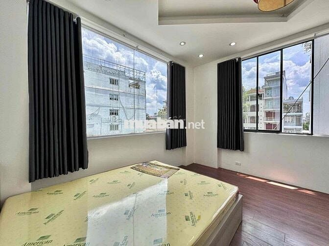 Cho thuê căn hộ dịch vụ full nội thất view kiếng ánh sáng ngập phòng
