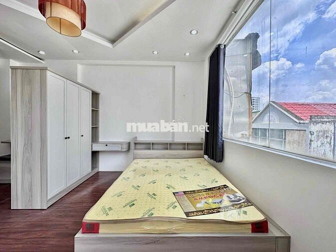 Cho thuê căn hộ dịch vụ full nội thất view kiếng ánh sáng ngập phòng