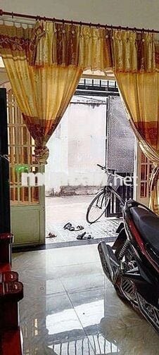 NHÀ LÔ GÓC LINH CUÂN DT 50M2 GIÁ NHỈNH 3 T.Ỷ