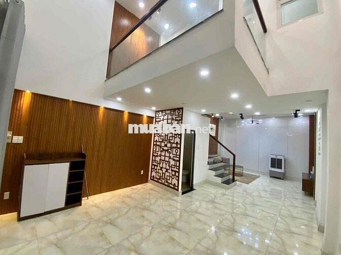 CHO THUÊ NHÀ MỚI FULL NT 4PN HẺM THÔNG KHU VIP NGUYỄN VĂN KHỐI P11 GV