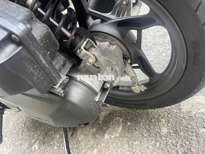 cần bán xe giấy tờ đầy đủ chính chủ. bs 63 tiền gi