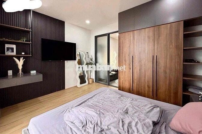 Cho thuê căn hộ 1Pn ban công full nội thất Đường Trần Hưng Đạo Quận 5
