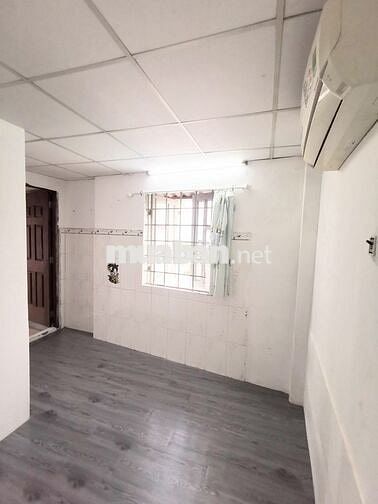 🔥 PHÒNG MÁY LẠNH SIÊU THOÁNG GIỮA TRUNG TÂM QUẬN 5 & 6