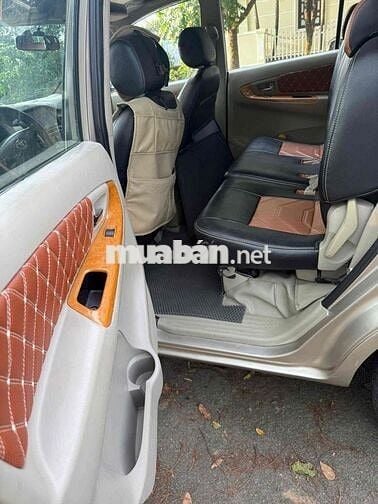 Toyota Innova 2011 V - 170000 km