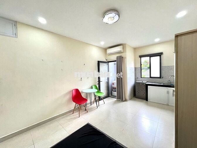CHDV 1 PHÒNG NGỦ – BAN CÔNG RỘNG – MÁY GIẶT RIÊNG