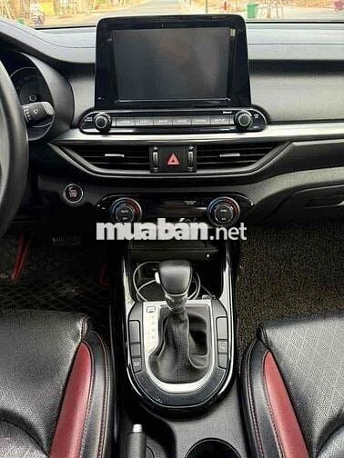 Cerato 2020 2.0 AT Premium