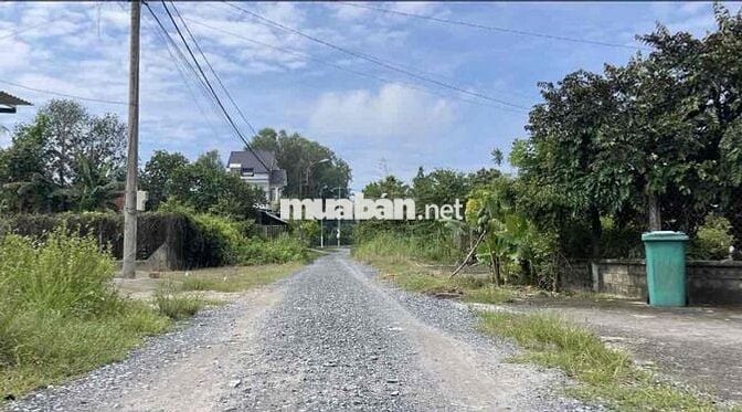 BÁN ĐẤT: 147m2 đất Trung Lập Hạ - SHR Giá 350tr