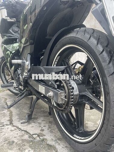 Cần ra đi EXCITER 150-2015 màu xanh quân đội