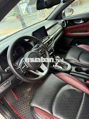 Cerato 2020 2.0 AT Premium