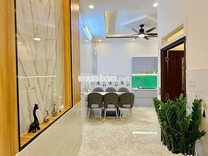 BÁN NHÀ SHR Ở GẦN CHỢ CẦU ĐỒNG - NGÃ TƯ GA Q12. GIÁ : 4,53 TỈ