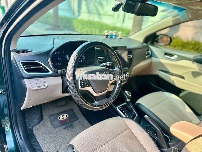 Hyundai Accent ATH đặc biệt 2022 màu xanh