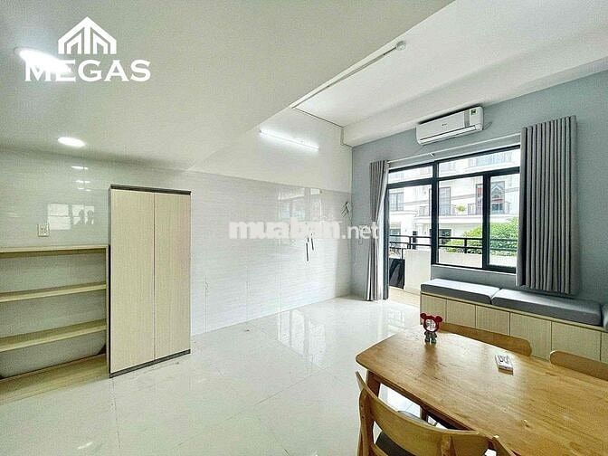 Cho Thuê Duplex 1PN , Góc 2 MT , Ngay Bàu Cát , Đại Học Văn Hiến , MGR