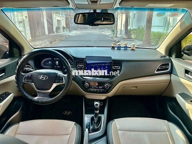 Hyundai Accent ATH đặc biệt 2022 màu xanh