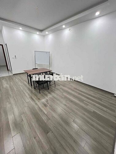 VĂN PHÒNG DƯƠNG VĂN BÉ / KHÔNG GIAN LÀM VIỆC 40M² – NỘI THẤT CAO CẤP